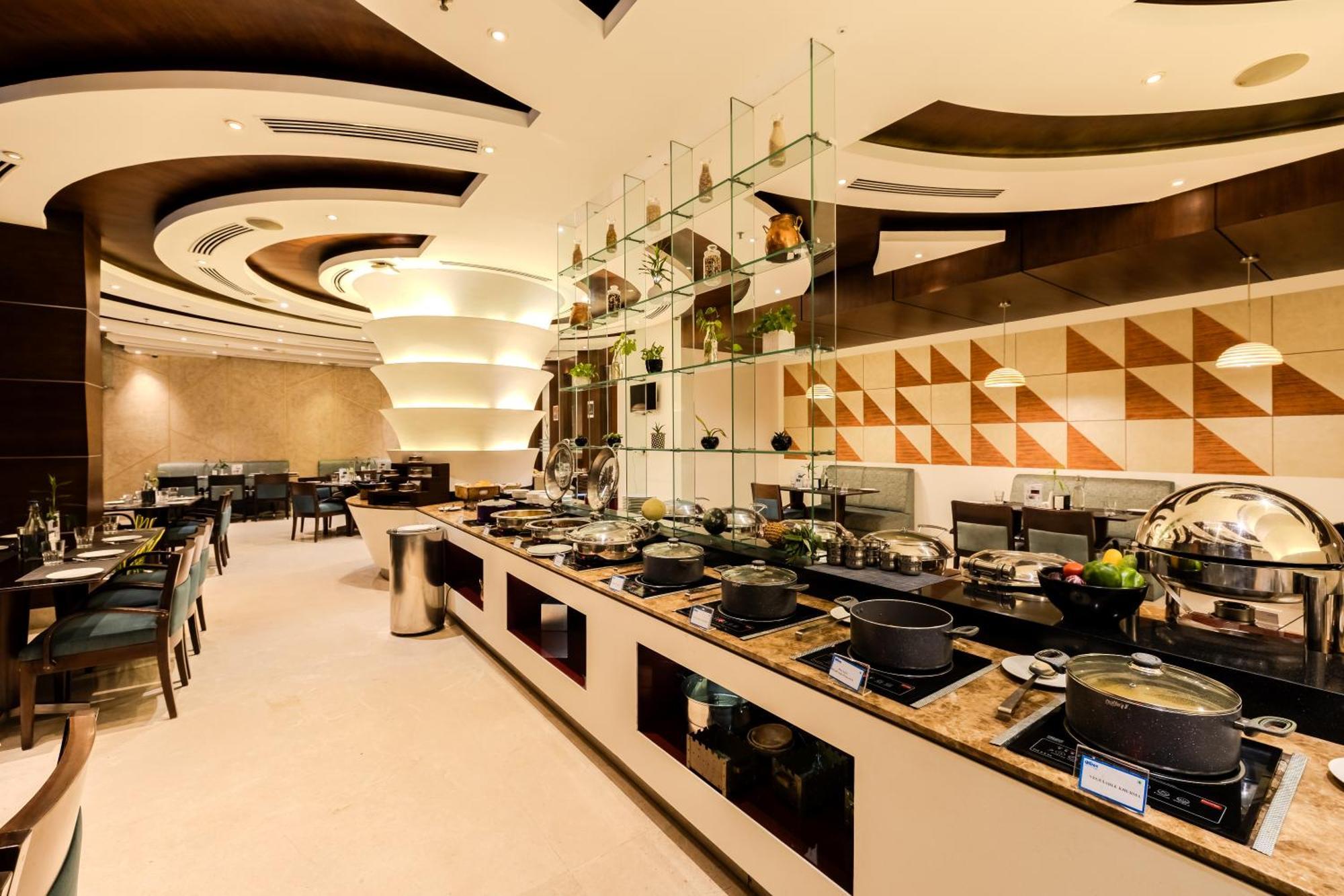 โฮเต็ล โอลีฟ ดาวน์ทาวน์ Hotel Kochi ภายนอก รูปภาพ