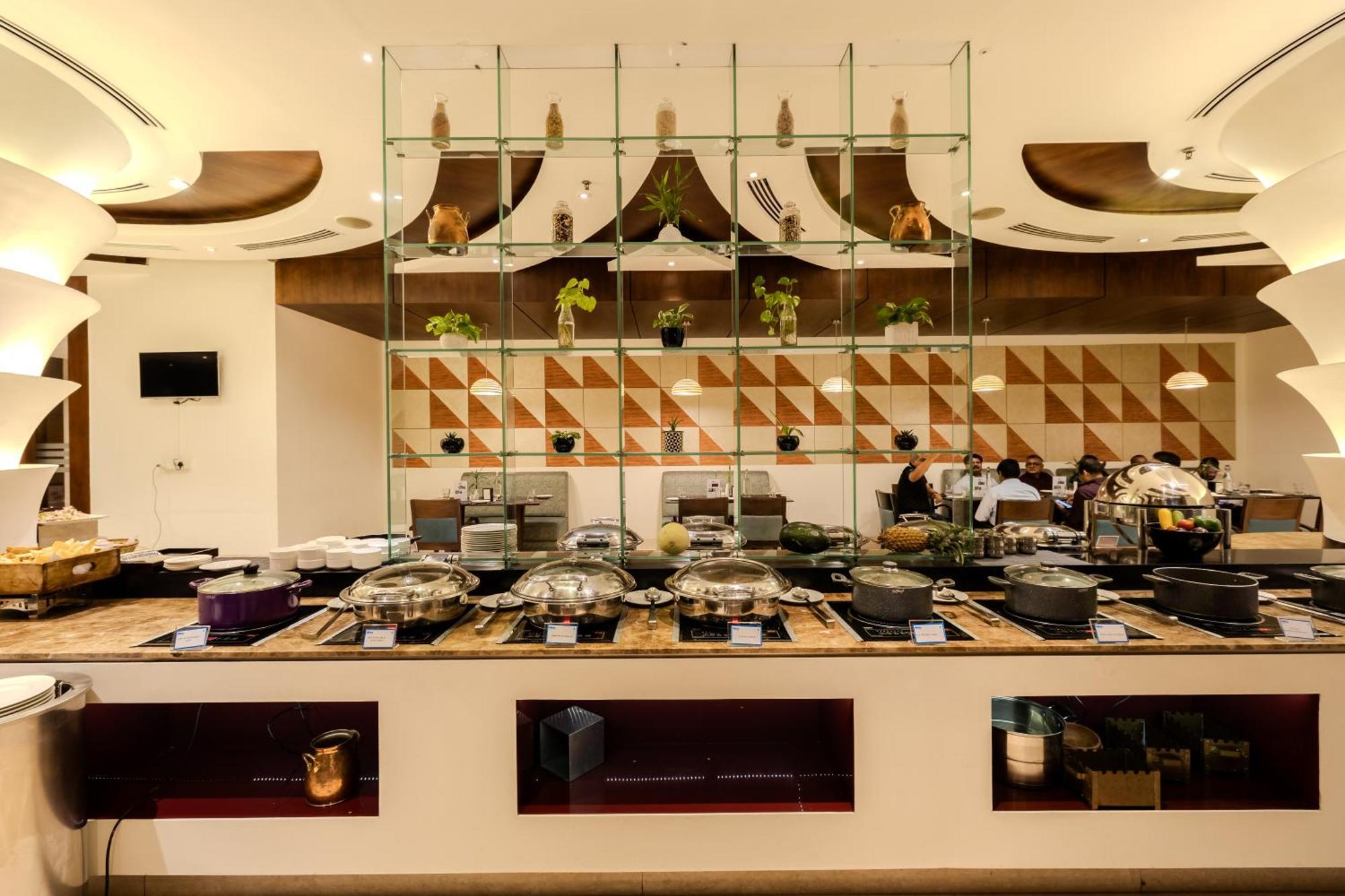 โฮเต็ล โอลีฟ ดาวน์ทาวน์ Hotel Kochi ภายนอก รูปภาพ
