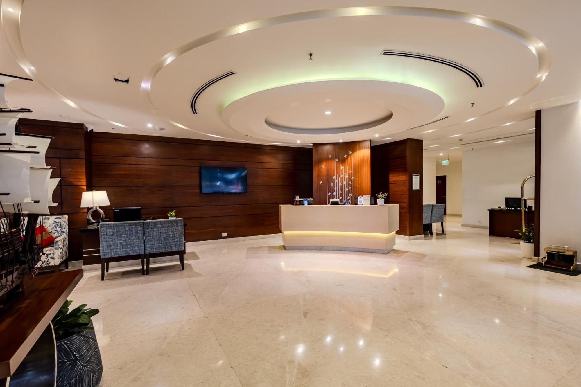 โฮเต็ล โอลีฟ ดาวน์ทาวน์ Hotel Kochi ภายนอก รูปภาพ