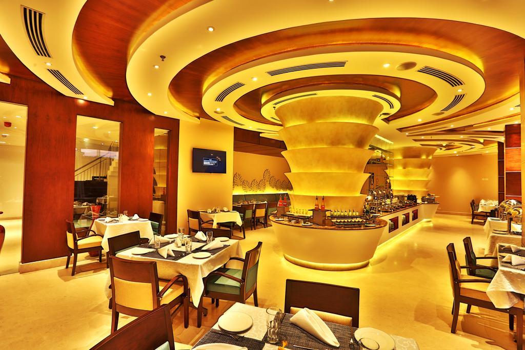 โฮเต็ล โอลีฟ ดาวน์ทาวน์ Hotel Kochi ภายนอก รูปภาพ